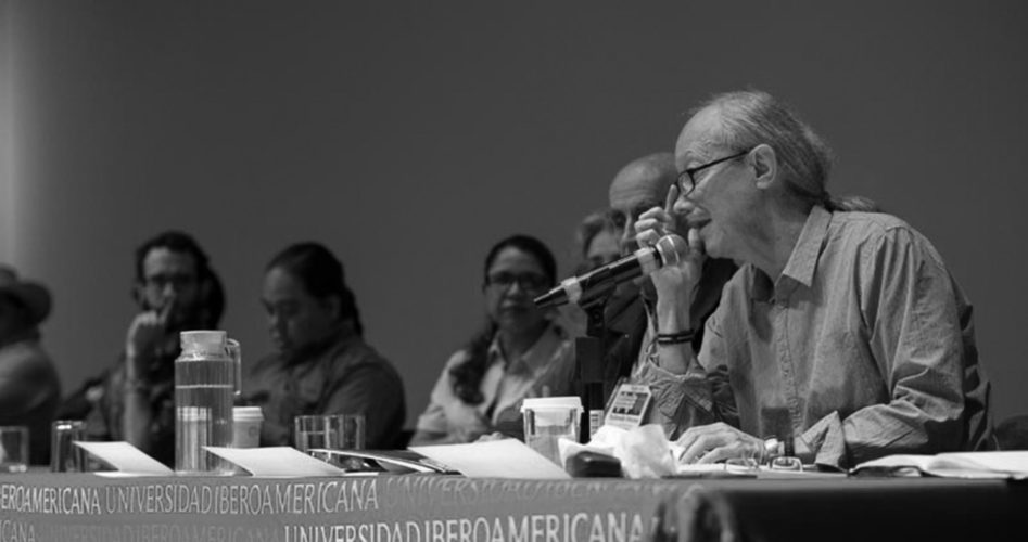 Ponencia “La resistencia como forma de vida”. Fotografía de la Universidad Iberoamericana